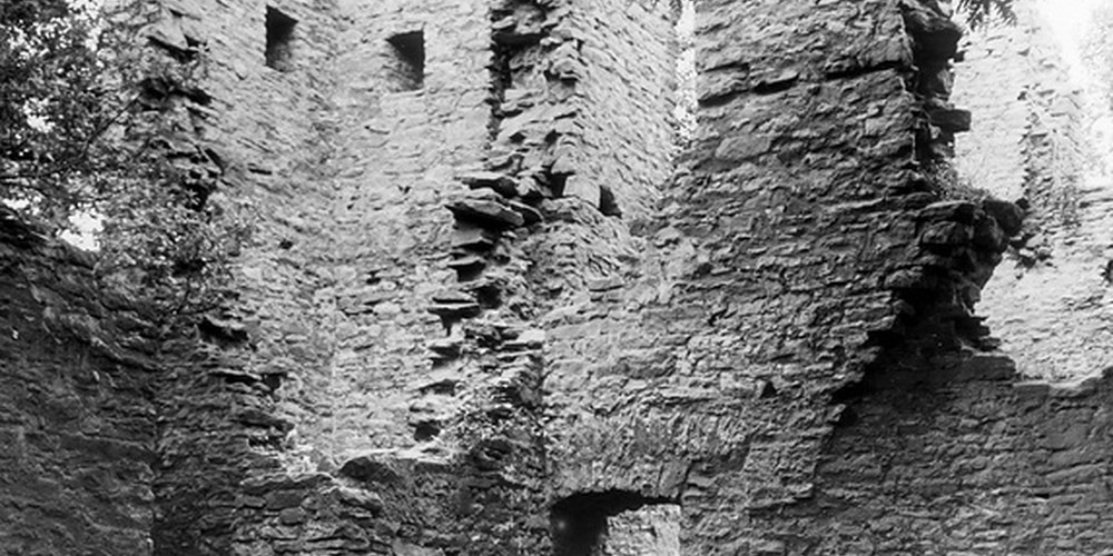 Ruine der um 1100 errichteten Burg Hohensyburg, undatiert © LWL-Medienzentrum für Westfalen