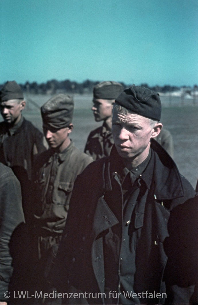 Sowjetische Kriegsgefangene im Stalag 326, Fotograf Dr. Hugo Lill,
LWL-Medienzentrum.