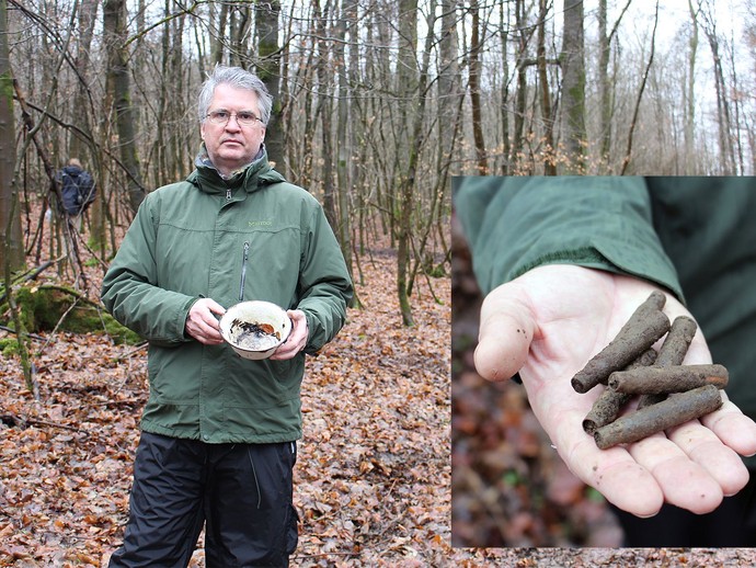 Dr. Marcus Weidner arbeitet die Kriegsendphaseverbrechen im Sauerland auf. Foto: LWL/Nolte (vergrößerte Bildansicht wird geöffnet)